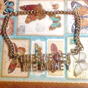 Gold "Queens Get The Money" Plate Necklace